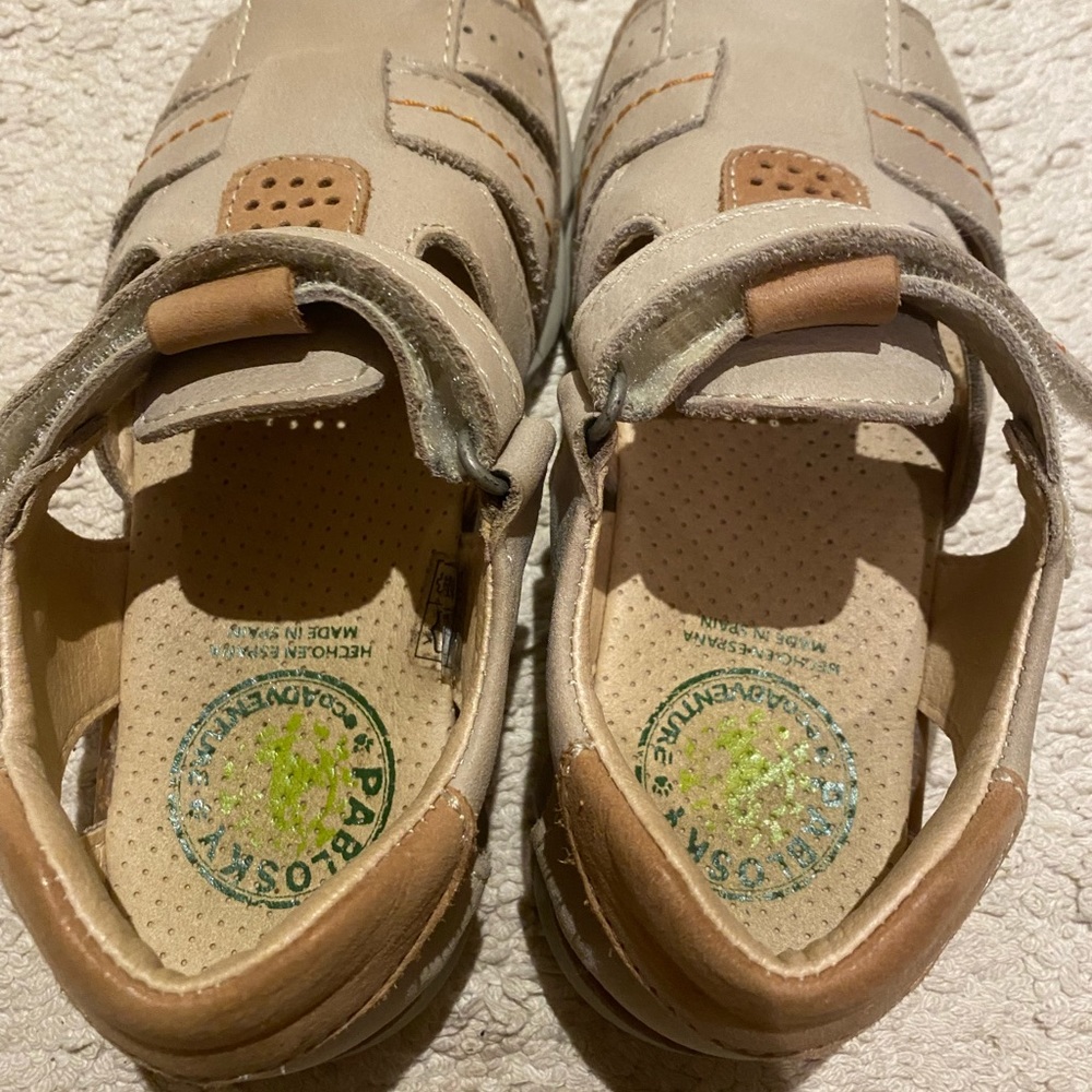 European leather Sandals
